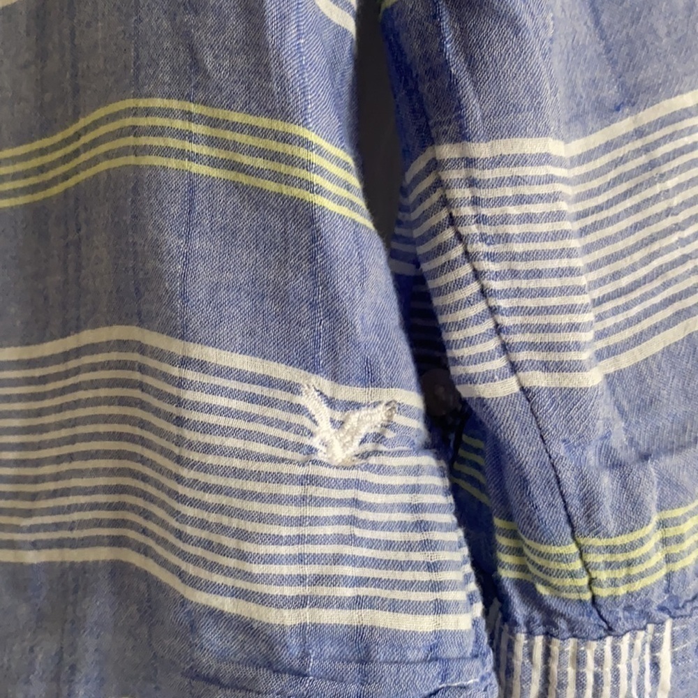 American Eagle Lightweight Button-Up - image 7